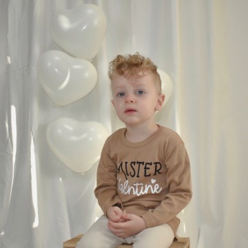 963d5111 5372 4761 8d08 fe810d72f850